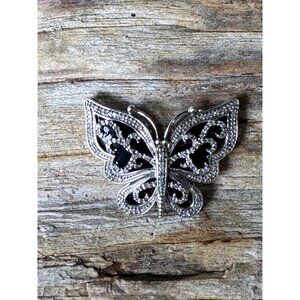 Vintage Sterling Silver Butterfly Pendant With Black Enamel Detailing 7.42g